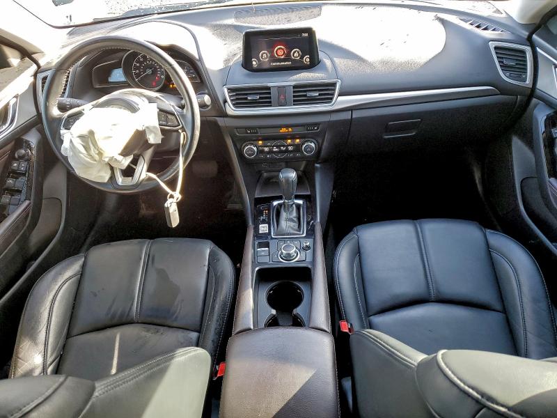 Photo 8 from auction – 2018 MAZDA 3 TOURING with VIN 3MZBN1L34JM214605