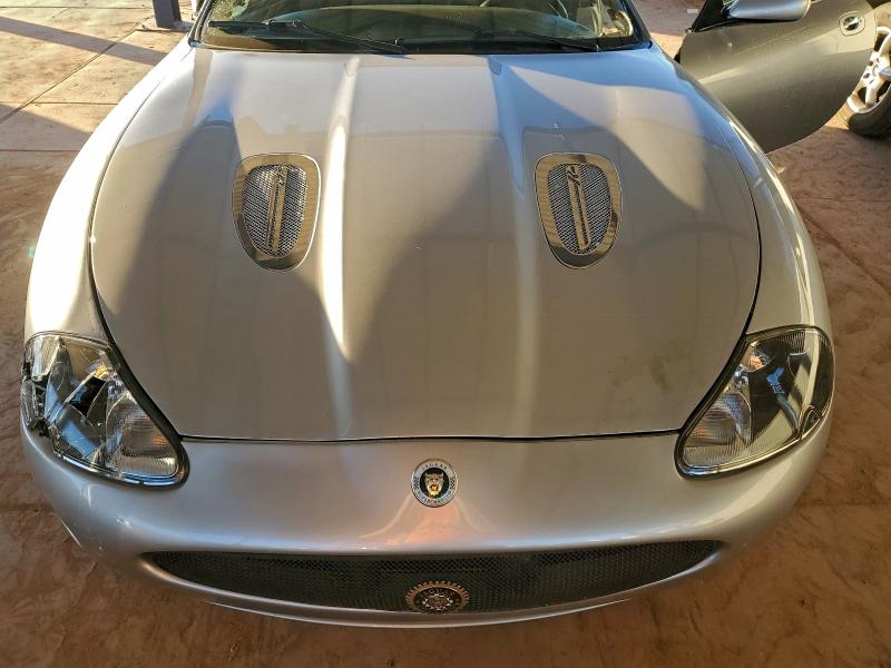 Photo 11 from auction – 2006 JAGUAR XKR with VIN SAJDA42B363A47684