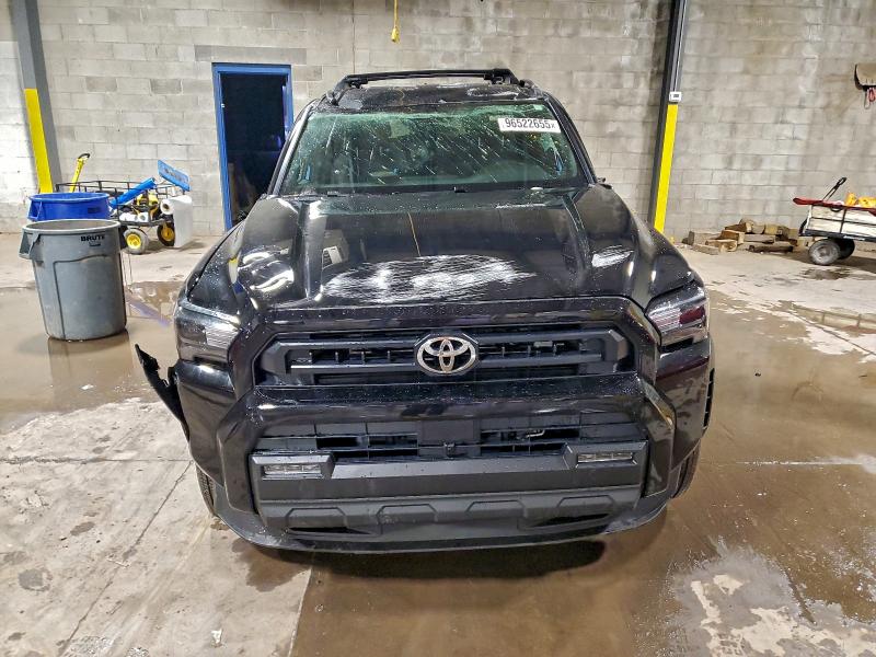 Photo 5 from auction – 2025 TOYOTA 4RUNNER SR with VIN JTEVA5BR3S5042711