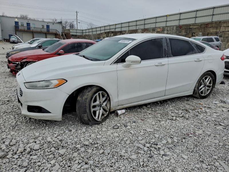 FORD FUSION SE 2016 with VIN 1FA6P0HD1G5135908 - Photo from auction