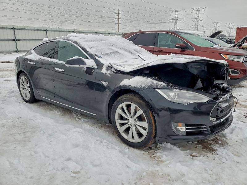 Photo 4 from auction – 2015 TESLA MODEL S with VIN 5YJSA1E20FF109235