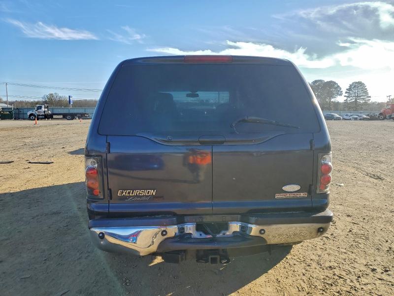 Photo 6 from auction – 2001 FORD EXCURSION with VIN 1FMNU42F31EB63664