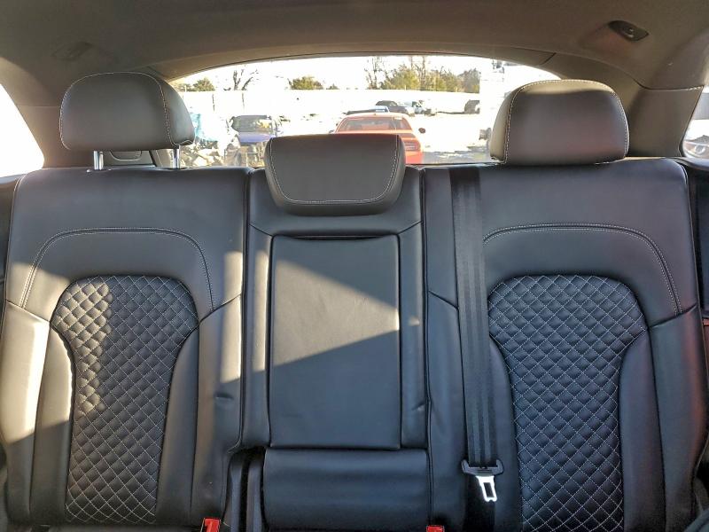Photo 10 from auction – 2016 AUDI SQ5 PREMIU with VIN WA1CCAFP0GA120779