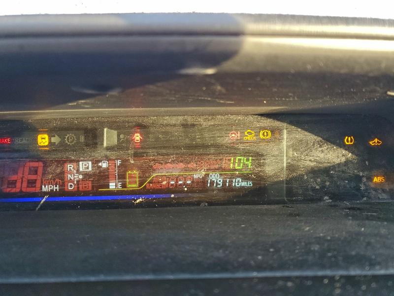 Photo 9 from auction – 2014 TOYOTA PRIUS V with VIN JTDZN3EU9E3326231
