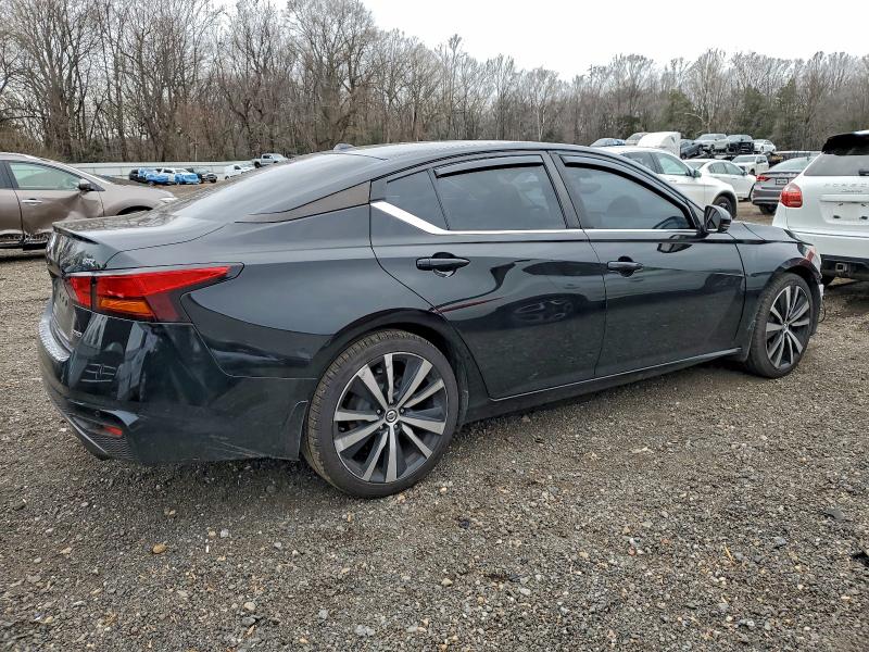 Photo 3 from auction – 2021 NISSAN ALTIMA SR with VIN 1N4AL4CV9MN326324
