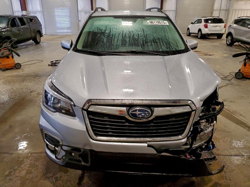 Photo 5 from auction – 2020 SUBARU FORESTER L with VIN JF2SKAUC5LH602820