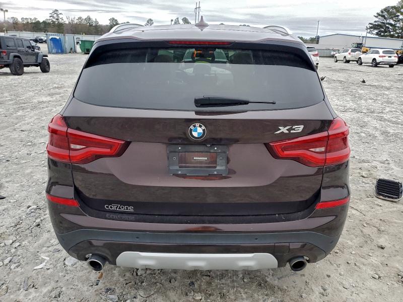 Photo 6 from auction – 2018 BMW X3 XDRIVE3 with VIN 5UXTR9C55JLC81213