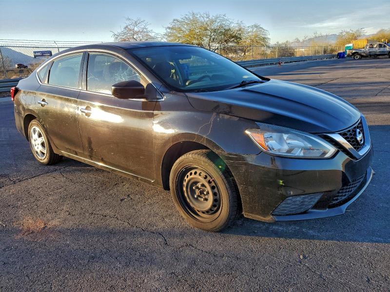 Photo 4 from auction – 2016 NISSAN SENTRA with VIN 3N1AB7AP7GY277945