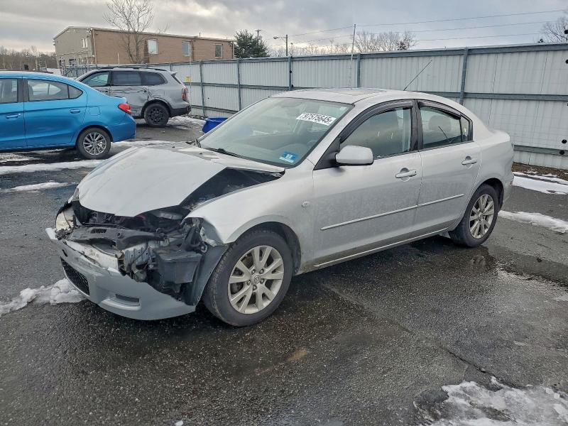 MAZDA 3 I 2008 with VIN JM1BK32G381829469 - Photo from auction