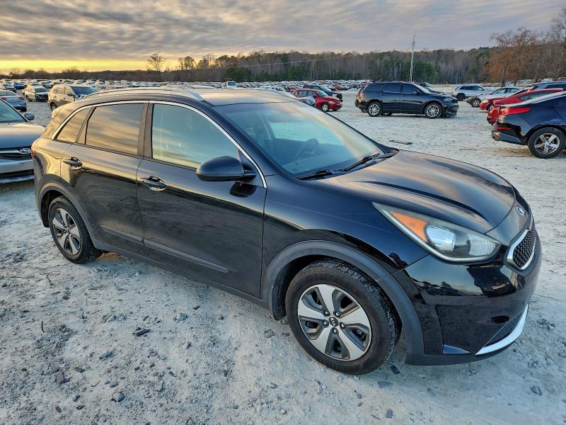 Photo 4 from auction – 2017 KIA NIRO FE with VIN KNDCB3LC6H5058031