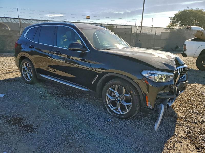 Zdjęcie 4 z aukcji – 2020 BMW X3 SDRIVE3 z VIN 5UXTY3C09LLE54805