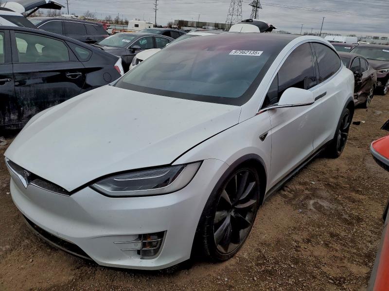 TESLA MODEL X 2016 with VIN 5YJXCBE43GF001412 - Photo from auction