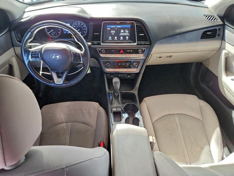 Photo 8 from auction – 2019 HYUNDAI SONATA SE with VIN 5NPE24AF2KH768515