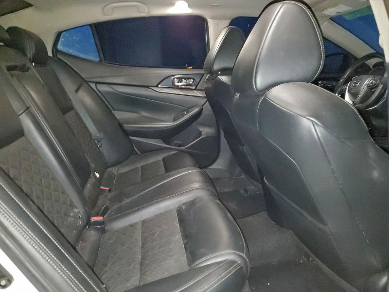 صورة رقم 10 من المزاد - 2017 NISSAN MAXIMA 3.5 مع VIN 1N4AA6AP2HC435683