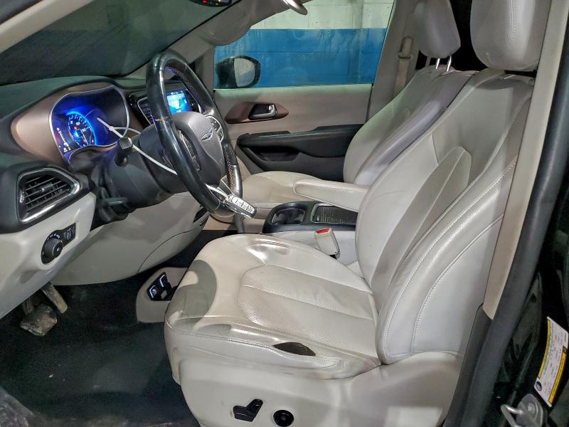 Photo 7 from auction – 2017 CHRYSLER PACIFICA T with VIN 2C4RC1EG8HR506381