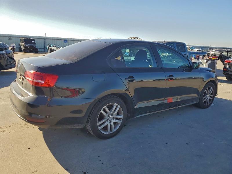 Photo 3 from auction – 2015 VOLKSWAGEN JETTA BASE with VIN 3VW2K7AJXFM246169