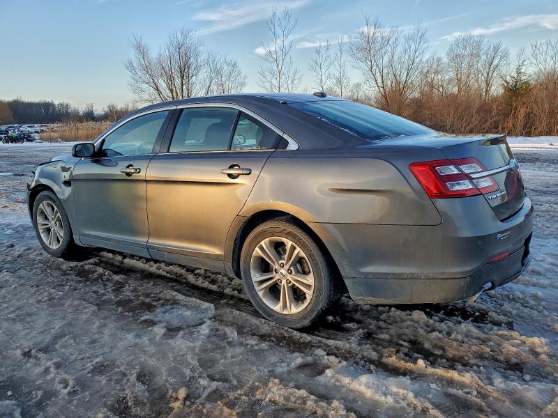 Photo 2 from auction – 2016 FORD TAURUS SEL with VIN 1FAHP2E87GG157637
