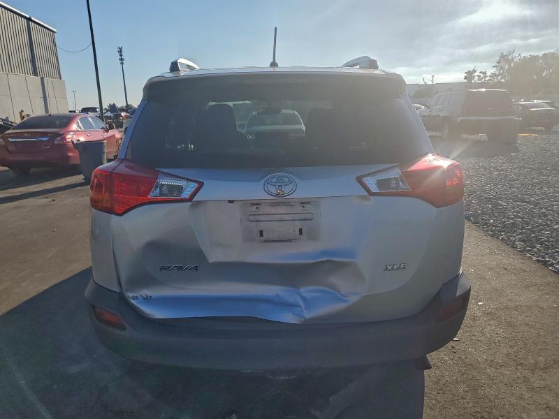Photo 6 from auction – 2013 TOYOTA RAV4 XLE with VIN JTMWFREV0DD020653