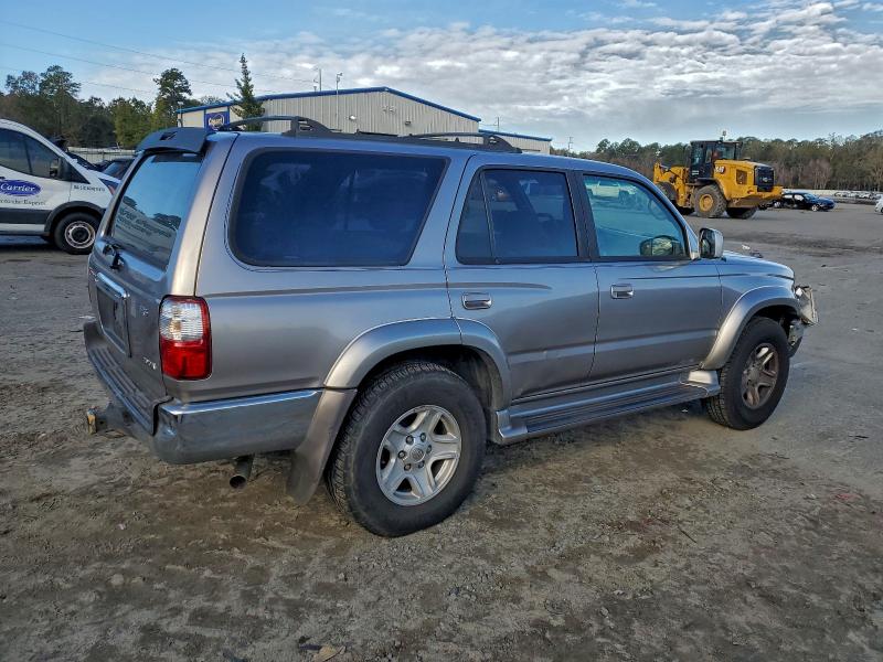 Photo 3 from auction – 2002 TOYOTA 4RUNNER SR with VIN JT3GN86R420228773