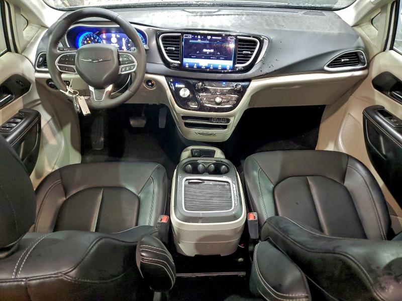 Photo 8 from auction – 2024 CHRYSLER PACIFICA T with VIN 2C4RC1BGXRR182243