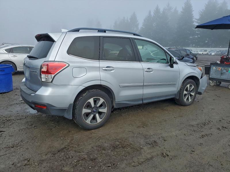 Photo 3 from auction – 2017 SUBARU FORESTER 2 with VIN JF2SJAJCXHH511833