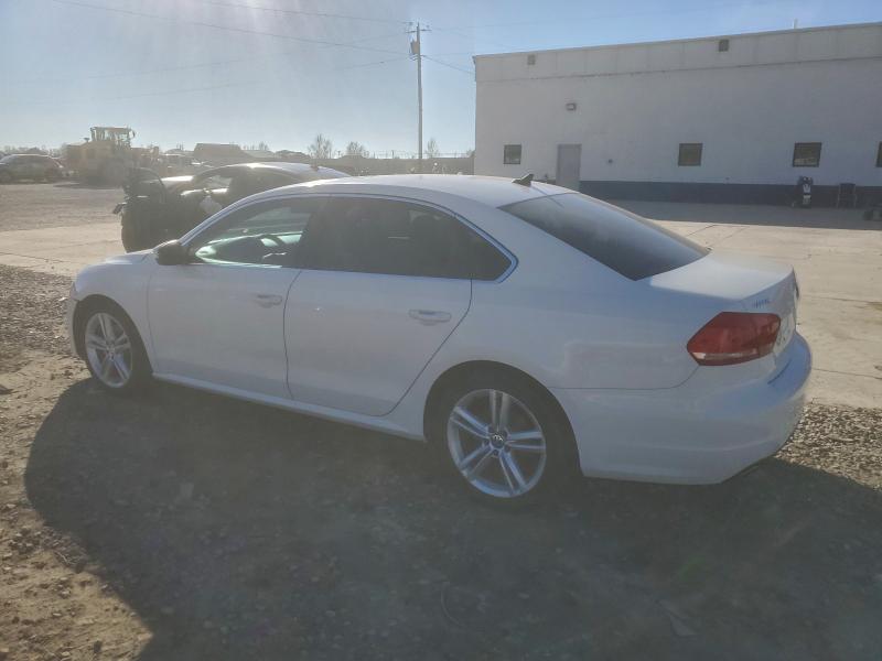 Photo 2 from auction – 2014 VOLKSWAGEN PASSAT with VIN 1VWBT7A39EC055177