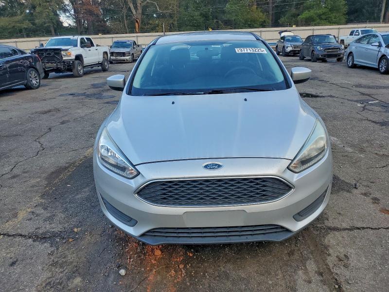 Photo 5 from auction – 2018 FORD FOCUS SE with VIN 1FADP3F20JL202060
