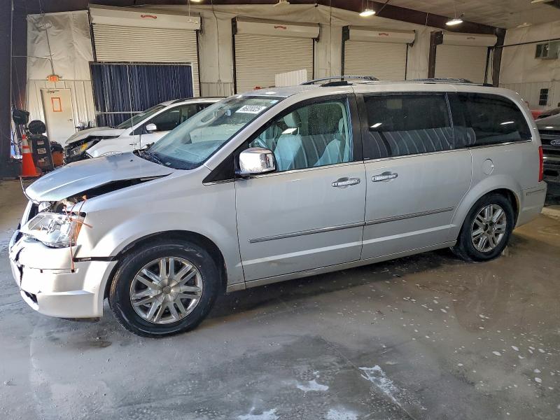 CHRYSLER TOWN & COU 2010 with VIN 2A4RR6DX5AR137489 - Photo from auction