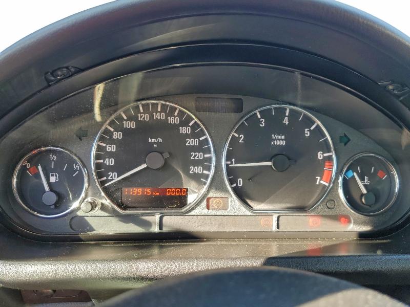 Photo 9 from auction – 2000 BMW Z3 2.8 with VIN WBACH3343YLF44136