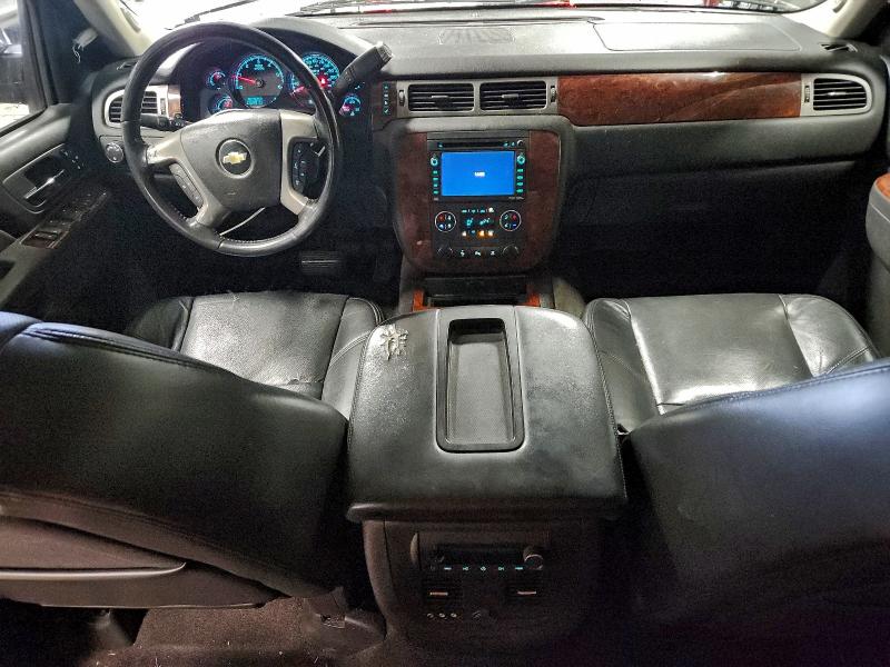 Photo 8 from auction – 2011 CHEVROLET AVALANCHE with VIN 3GNTKGE37BG145285