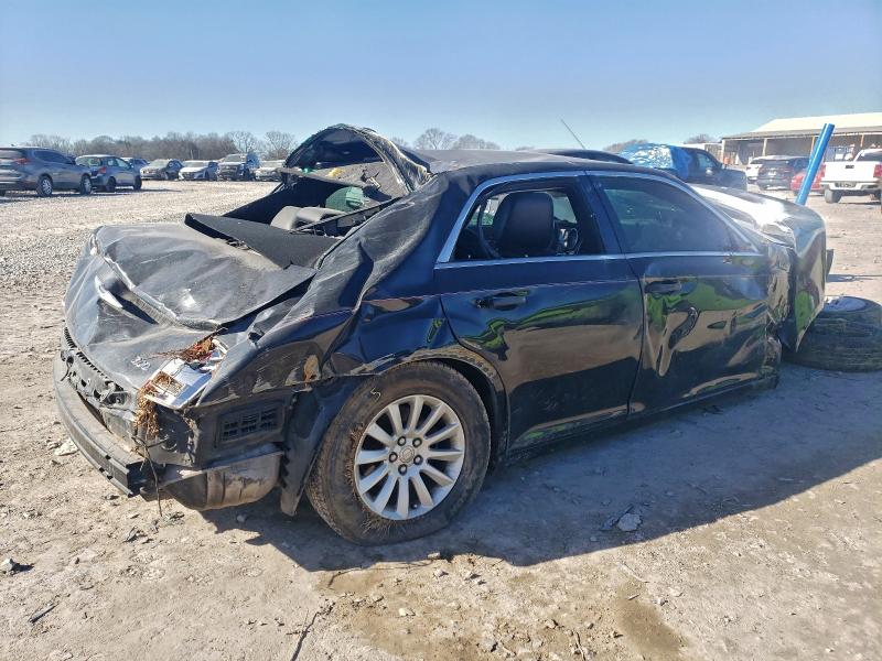 Photo 3 from auction – 2013 CHRYSLER 300 with VIN 2C3CCAAG9DH732736