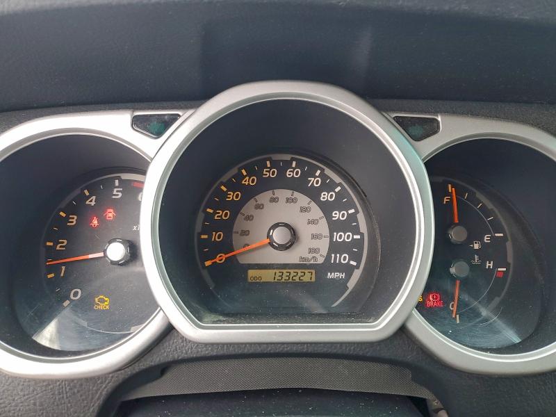 Photo 9 from auction – 2005 TOYOTA 4RUNNER SR with VIN JTEBU14R058049599