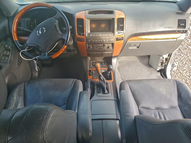Photo 8 from auction – 2005 LEXUS GX 470 with VIN JTJBT20X850095775