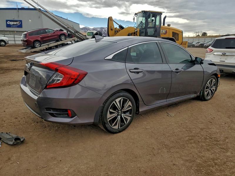 Photo 3 from auction – 2016 HONDA CIVIC EXL with VIN 19XFC1F73GE043969