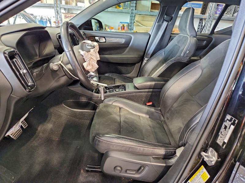 Снимка 7 от търг – 2021 VOLVO XC40 с VIN YV4162UMXM2444439