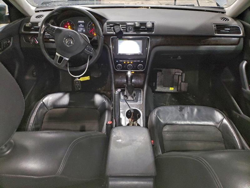 Photo 8 from auction – 2014 VOLKSWAGEN PASSAT SEL with VIN 1VWCN7A32EC007034