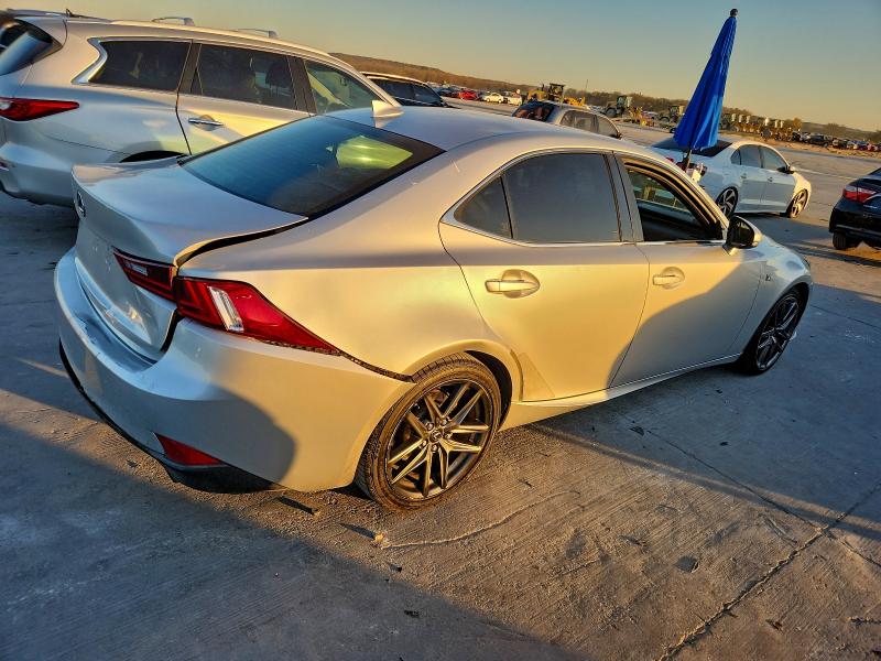 Photo 3 from auction – 2014 LEXUS IS 250 with VIN JTHBF1D2XE5038157