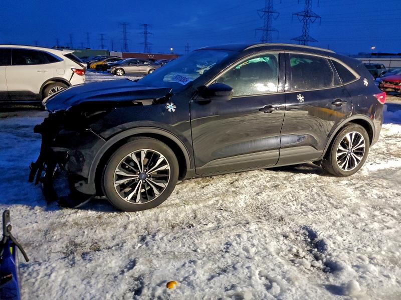 Photo 1 from auction – 2022 FORD ESCAPE SE with VIN 1FMCU0G68NUA82843
