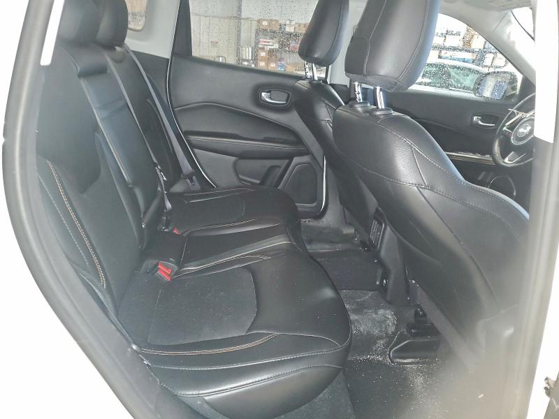 Photo 11 from auction – 2018 JEEP COMPASS LA with VIN 3C4NJCBB5JT487428