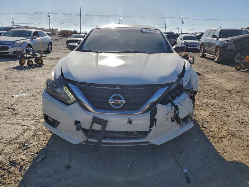 Photo 5 from auction – 2017 NISSAN ALTIMA 2.5 with VIN 1N4AL3AP3HC472878