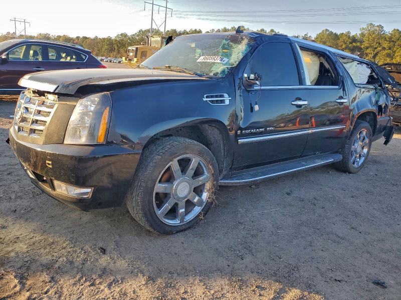 CADILLAC ESCALADE E 2007 with VIN 1GYFK668X7R374572 - Photo from auction