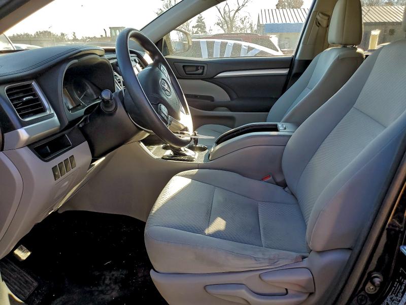 Zdjęcie 7 z aukcji – 2016 TOYOTA HIGHLANDER z VIN 5TDBKRFHXGS284118