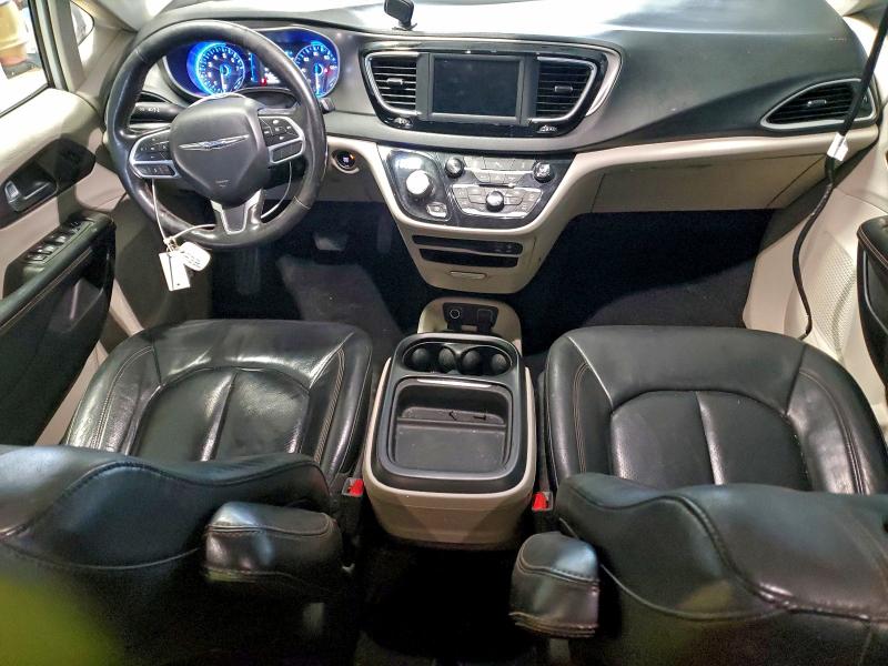 Photo 8 from auction – 2020 CHRYSLER PACIFICA T with VIN 2C4RC1BG4LR272690