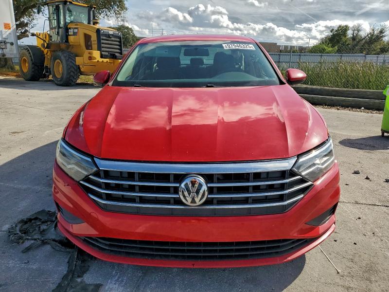 Photo 5 from auction – 2019 VOLKSWAGEN JETTA S with VIN 3VWCB7BU8KM209029