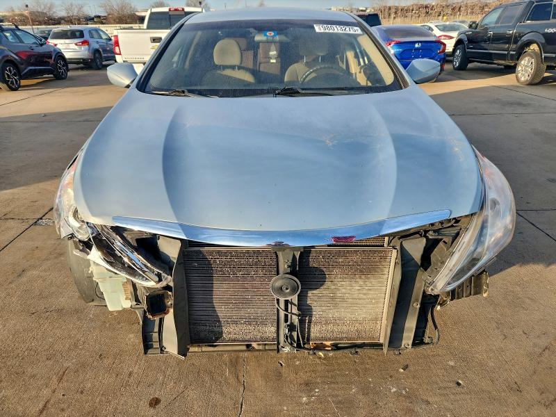 Photo 5 from auction – 2011 HYUNDAI SONATA GLS with VIN 5NPEB4AC1BH137096