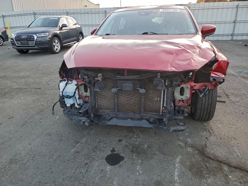 Photo 5 from auction – 2018 MAZDA 3 with VIN 3MZBN1L32JM210861