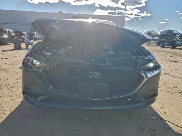 Photo 5 from auction – 2019 MAZDA 3 PREMIUM with VIN 3MZBPAEMXKM100352