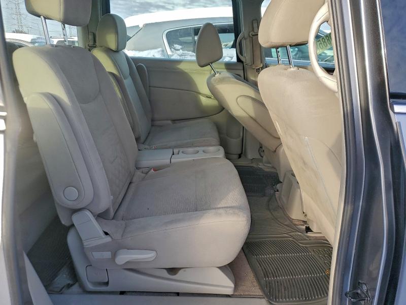 Photo 11 from auction – 2014 NISSAN QUEST S with VIN JN8AE2KP4E9107412