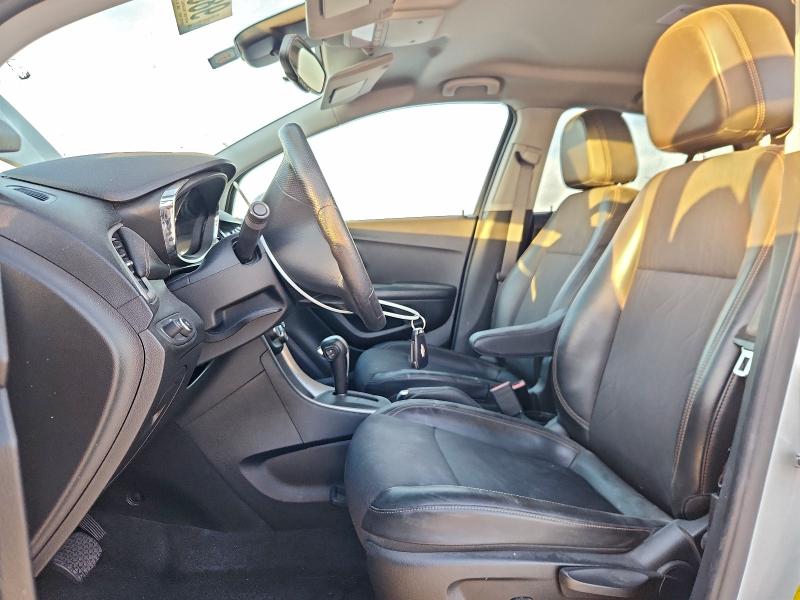 Photo 7 from auction – 2021 CHEVROLET TRAX 1LT with VIN KL7CJPSBXMB349630