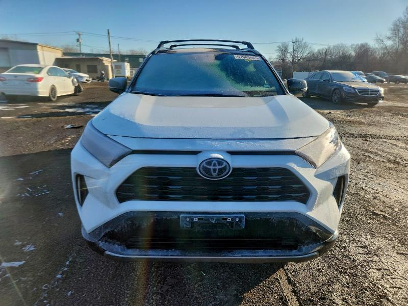 Photo 5 from auction – 2025 TOYOTA RAV4 XSE with VIN 2T3E6RFV9SW086791